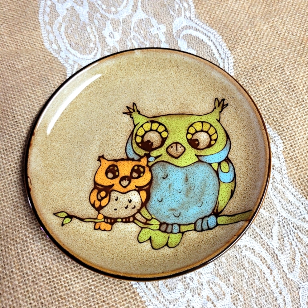 Vintage collectable pier 1 stoneware owl plate "owl buddy" 6.5 in